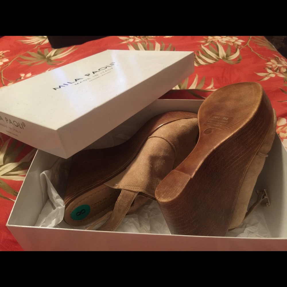 Beige Mila Paoli Wedges